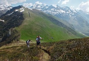 PIZZO VESCOVO (2175 m.) e MONTE BRATE (1932 m.) con giro ad anello da Foppolo il 7 giugno 2013  - FOTOGALLERY